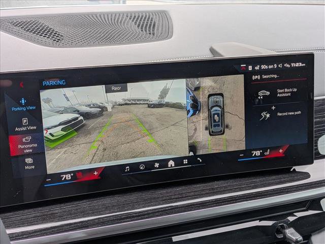 New 2026 BMW X7 M60i image 14