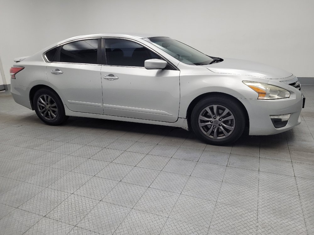 Used 2015 Nissan Altima 2.5 S w/ Special Edition Package FWD image 11