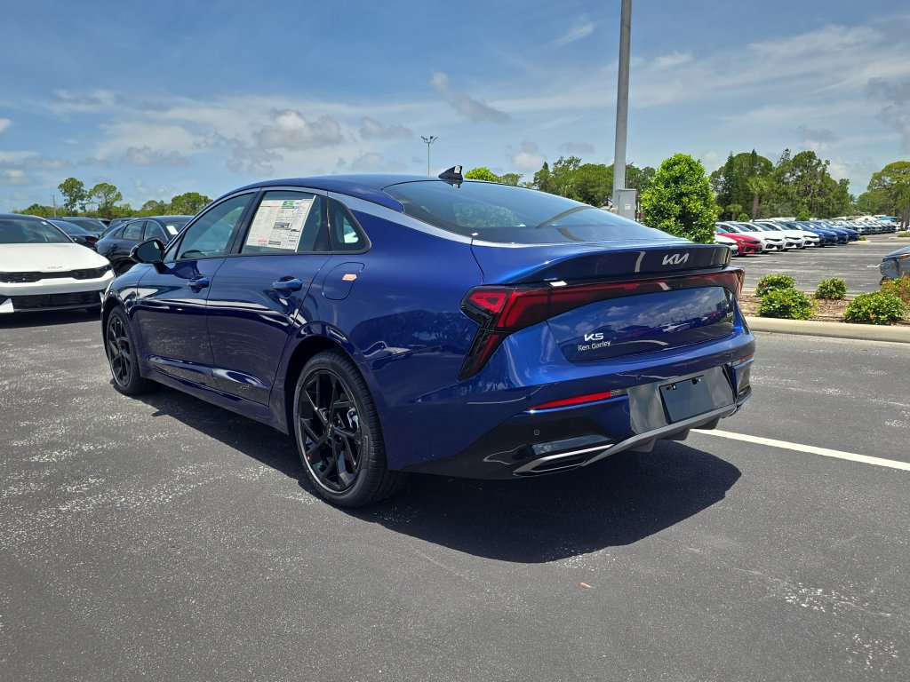 New 2026 Kia K5 GT-Line w/ GT-Line Premium Package FWD image 6