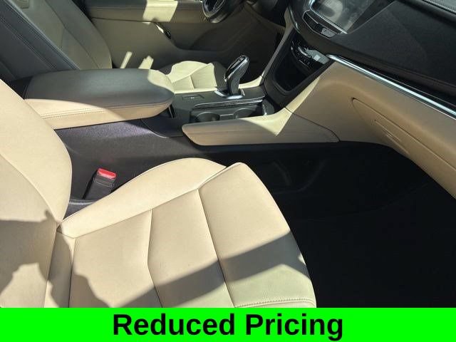 Used 2019 Cadillac XT5 FWD image 37
