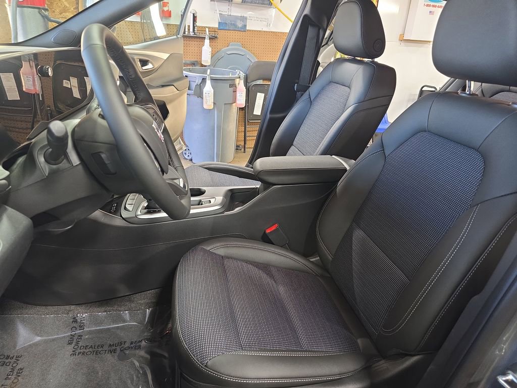 New 2026 Buick Envista Preferred image 14