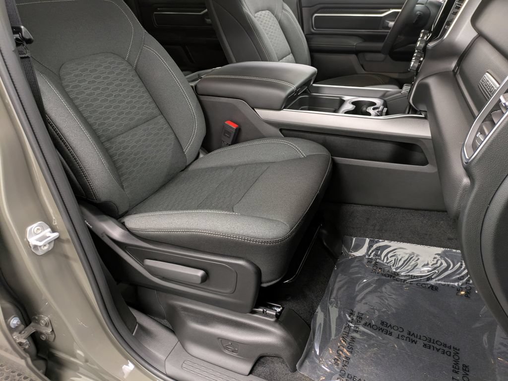 Used 2026 RAM 1500 Big Horn AWD/4WD image 29