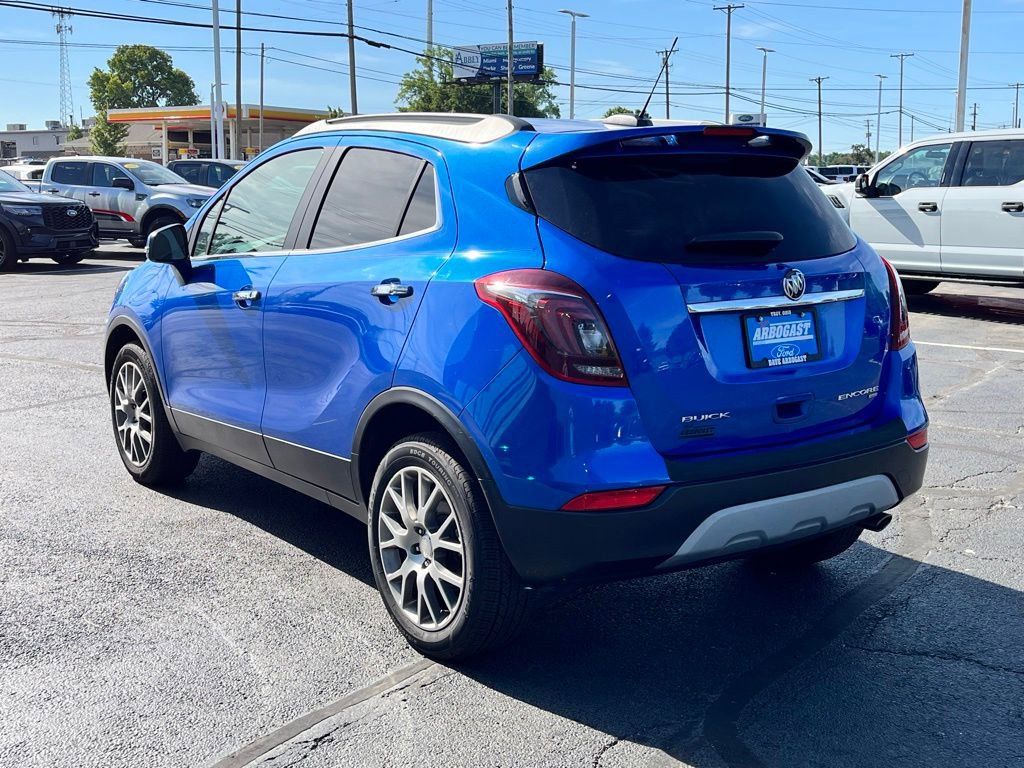Used 2018 Buick Encore Sport Touring AWD/4WD image 6