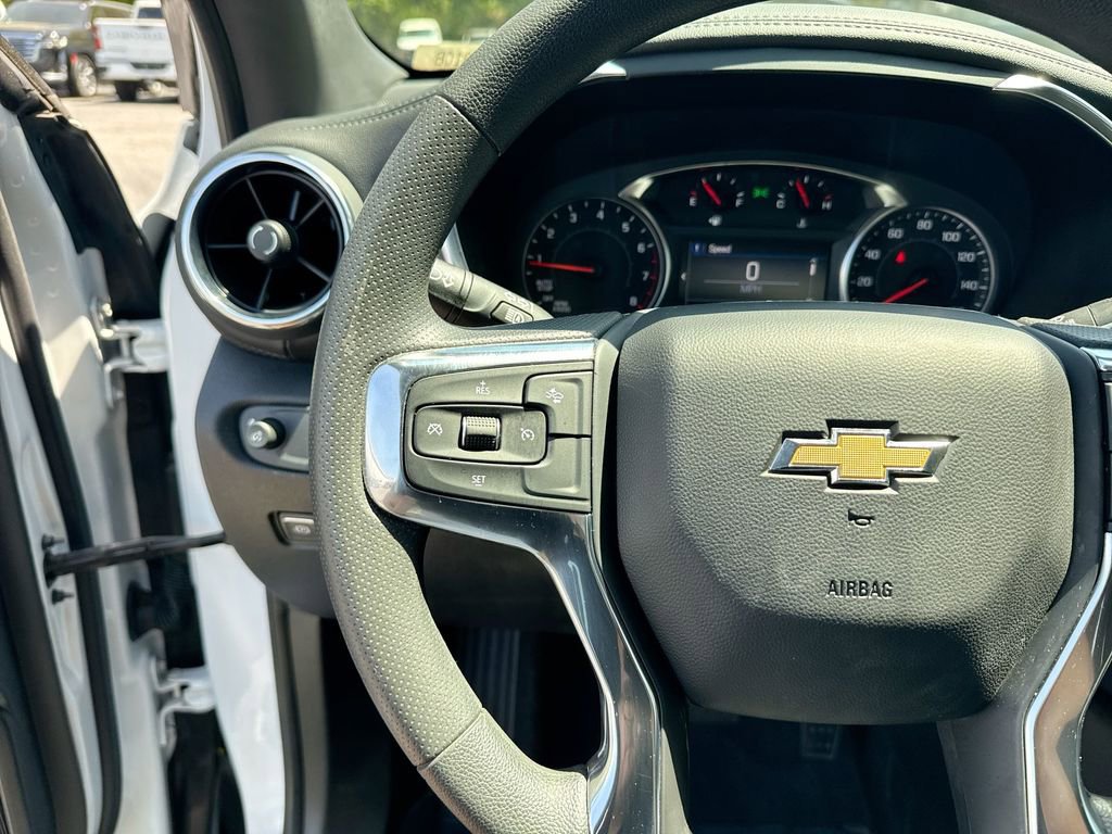 Used 2022 Chevrolet Blazer LT image 17