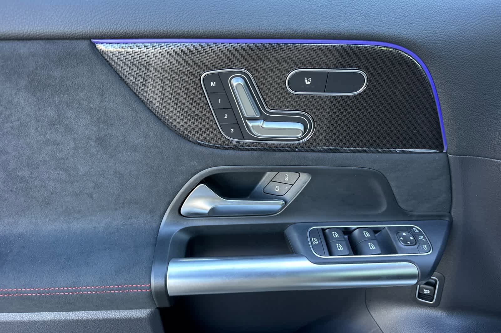 New 2026 Mercedes-Benz GLA 35 AMG 4MATIC image 10
