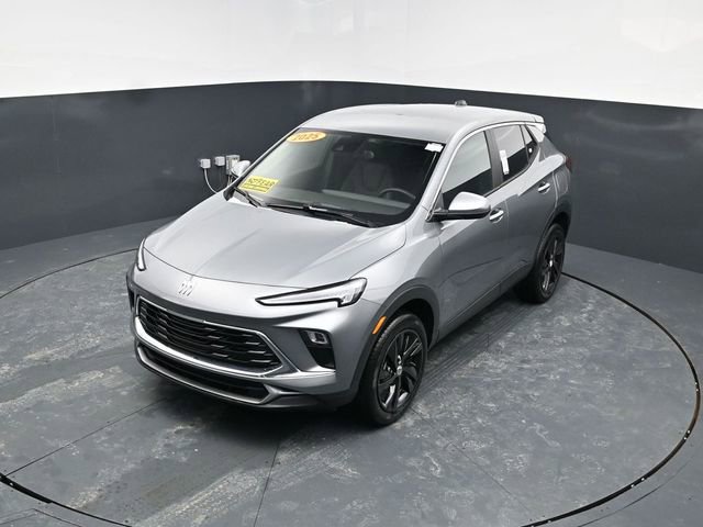 Used 2025 Buick Encore GX Preferred image 42