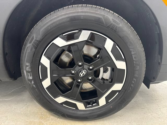 Used 2026 Hyundai Santa Fe SEL FWD image 32