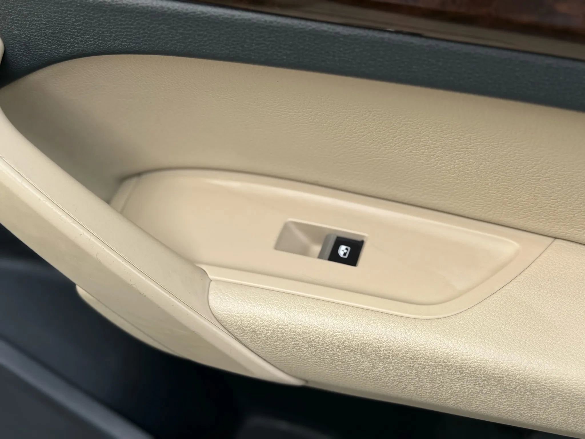 Used 2018 Audi Q5 2.0T Premium Plus w/ Premium Plus Package image 24