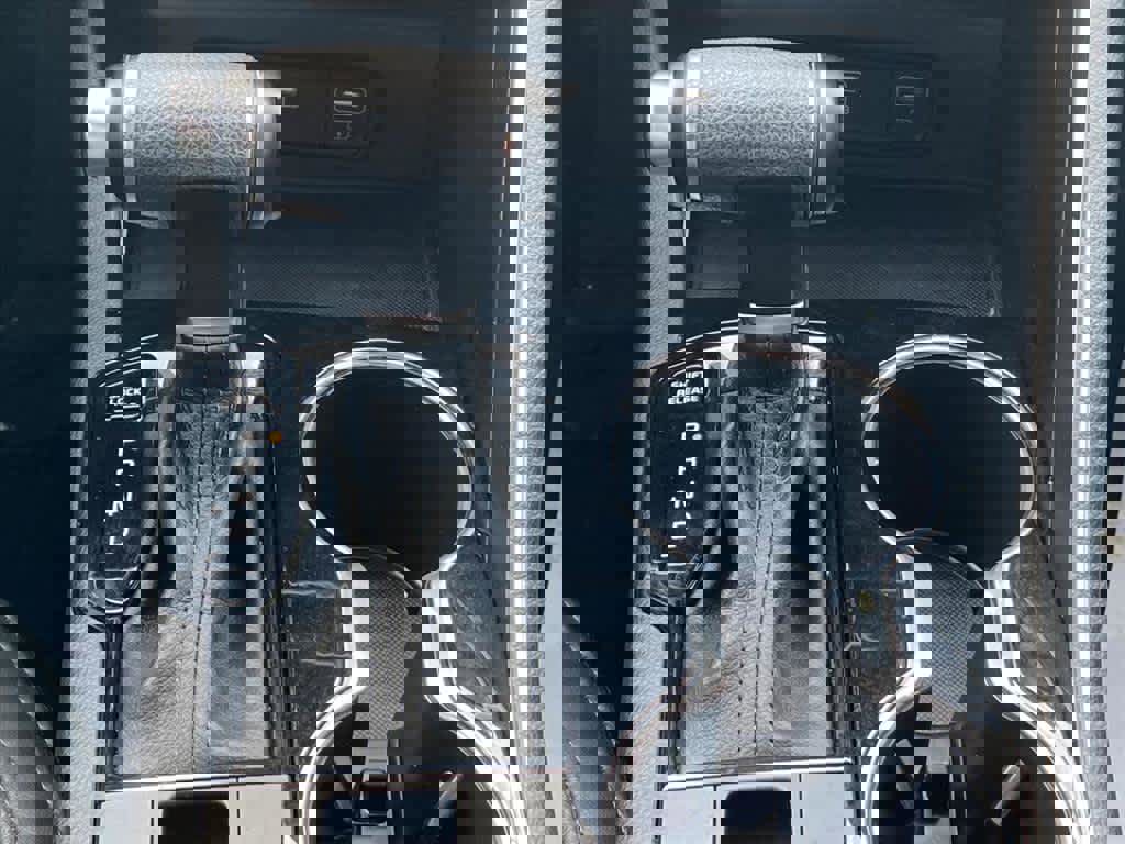 Used 2023 Kia K5 EX image 16