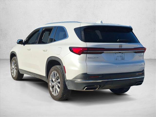 Used 2025 Buick Enclave Preferred FWD image 6