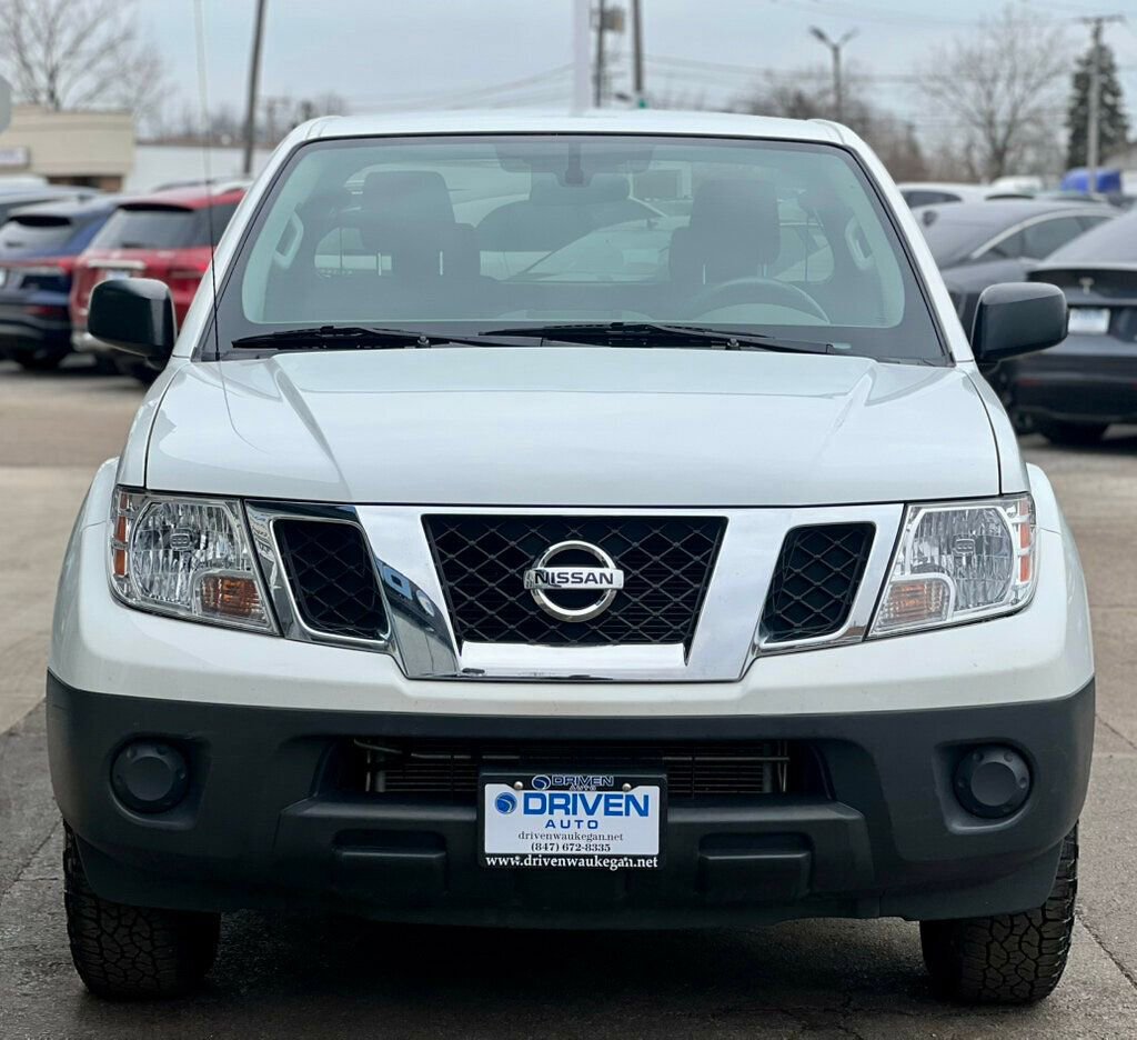 Used 2015 Nissan Frontier S image 6