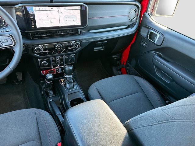 Used 2024 Jeep Wrangler Unlimited Rubicon image 21