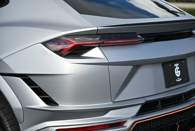 Used 2023 Lamborghini Urus S AWD/4WD image 15