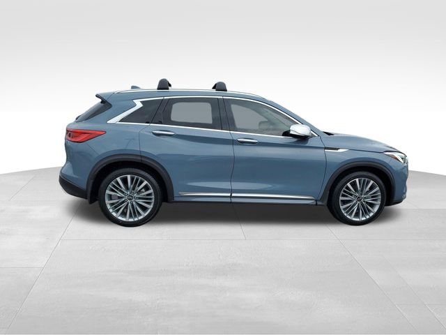 Used 2023 INFINITI QX50 Sensory w/ Accent Package image 3