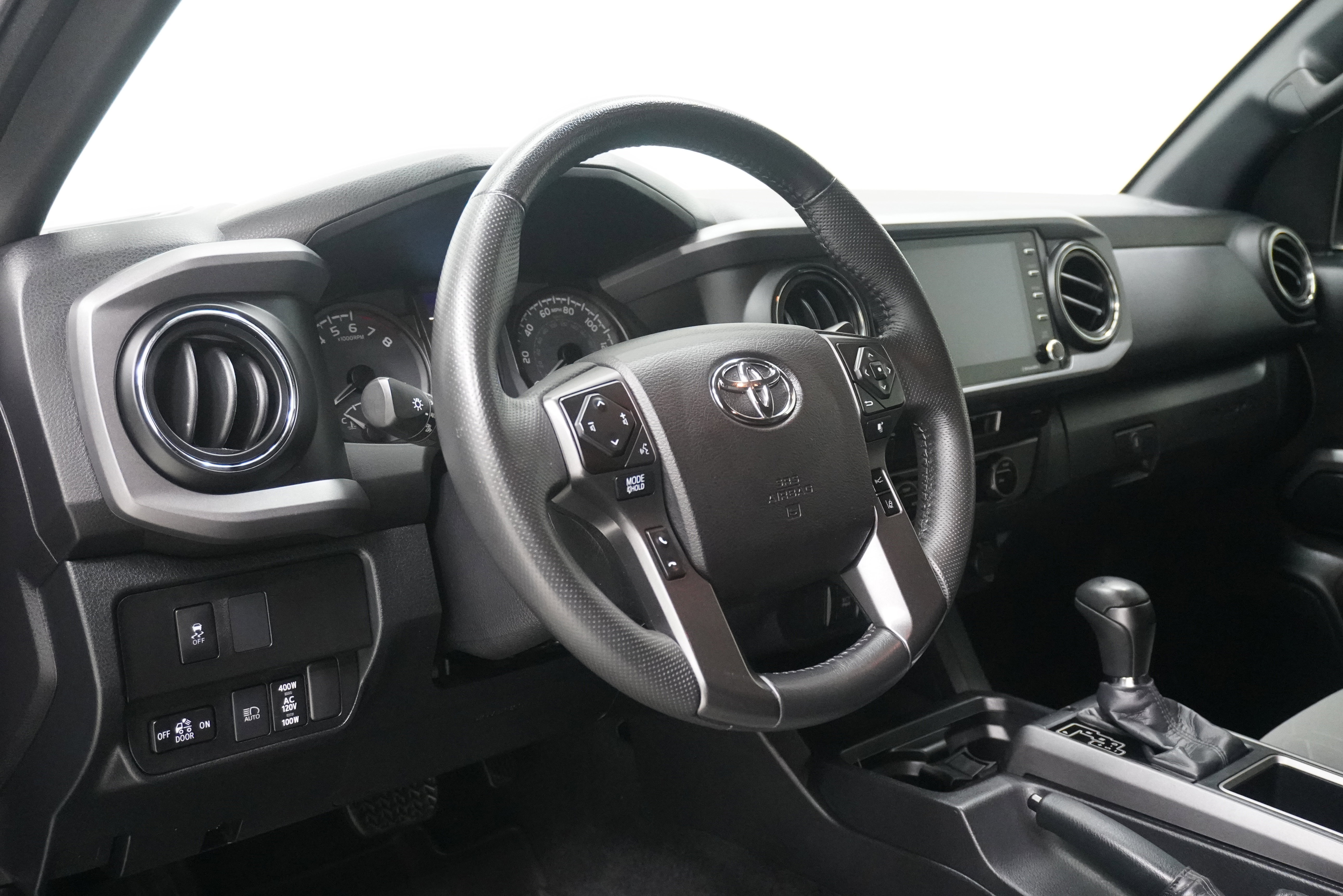 Used 2021 Toyota Tacoma TRD Off-Road image 10