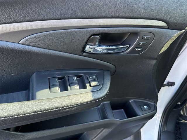 Used 2025 Honda Ridgeline RTL image 11