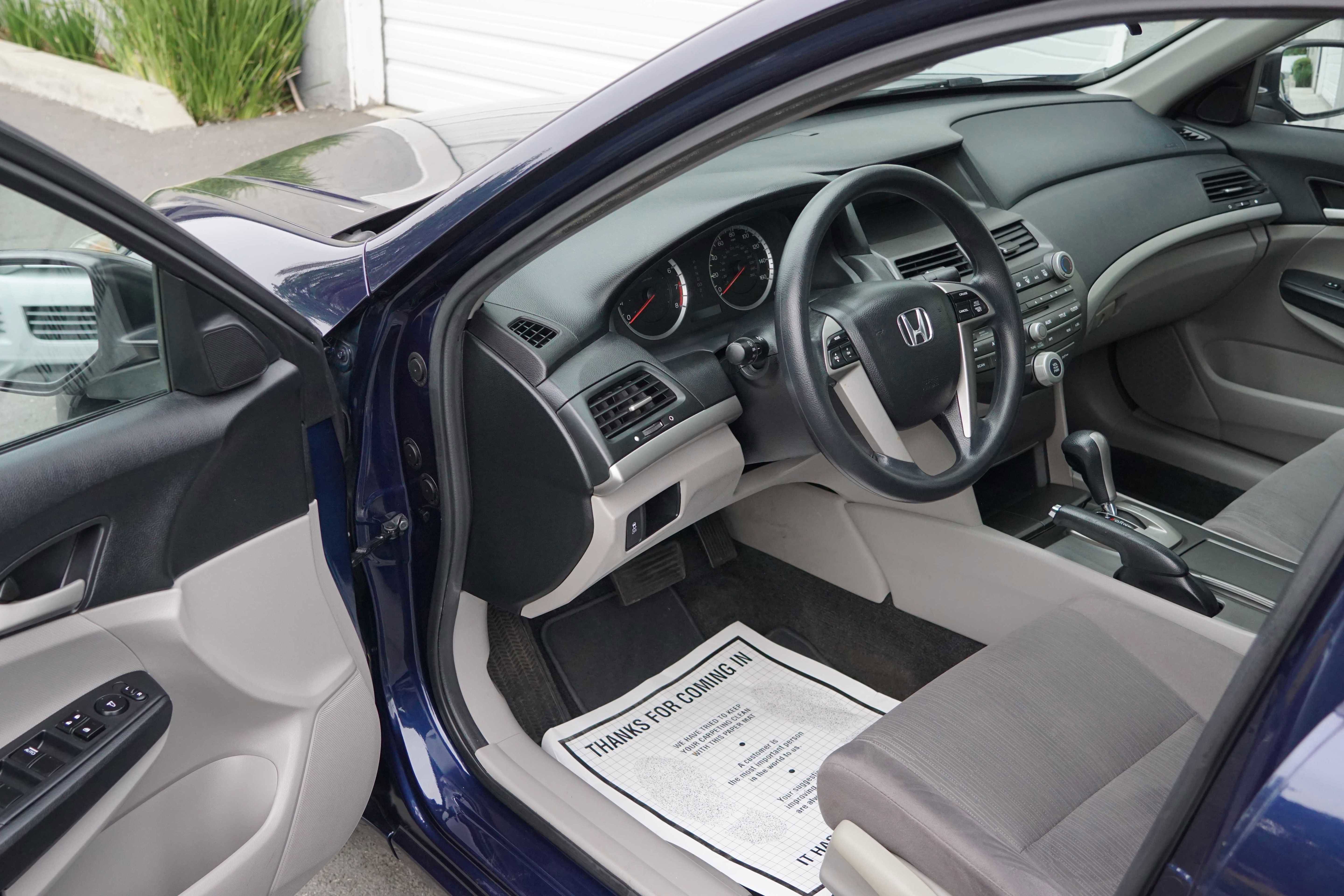Used 2011 Honda Accord LX image 34