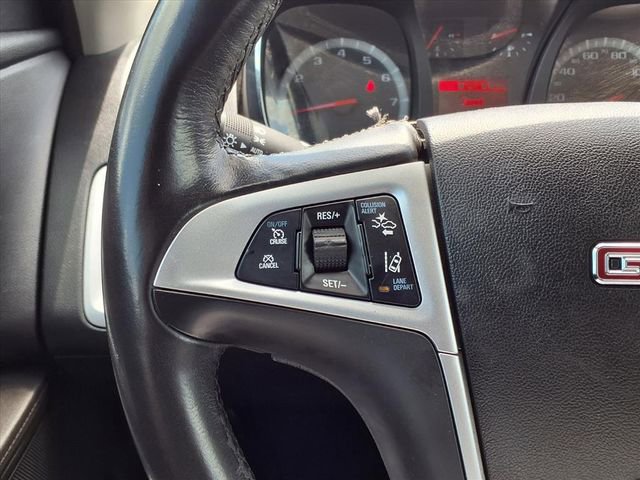 Used 2016 GMC Terrain SLE w/ Chrome Edition image 13