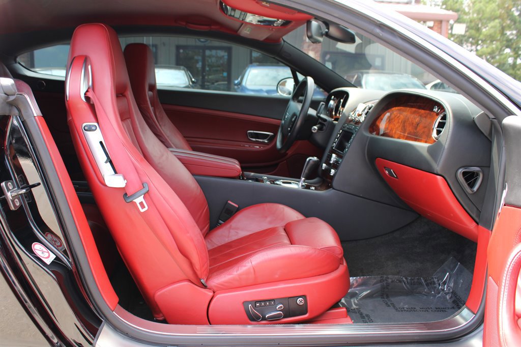 Used 2006 Bentley Continental GT image 13