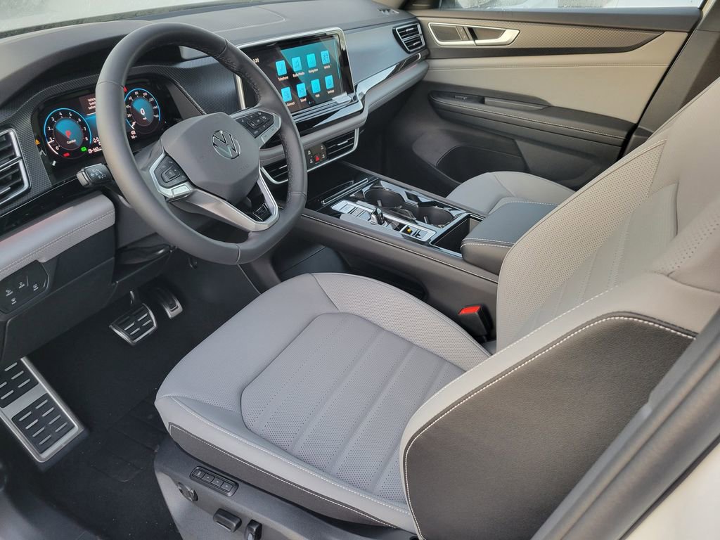 New 2026 Volkswagen Atlas Cross Sport SEL R-Line image 7