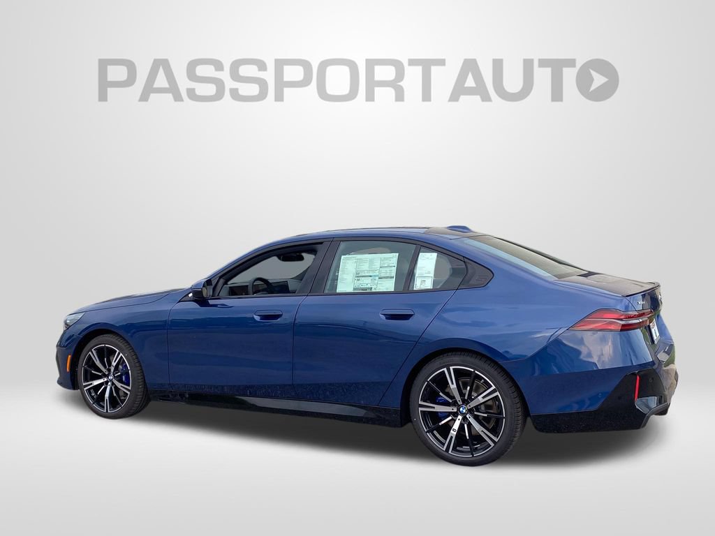 New 2027 BMW 530i xDrive w/ M Sport Package AWD/4WD image 3