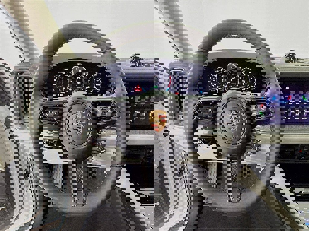 New 2026 Porsche Cayenne image 15