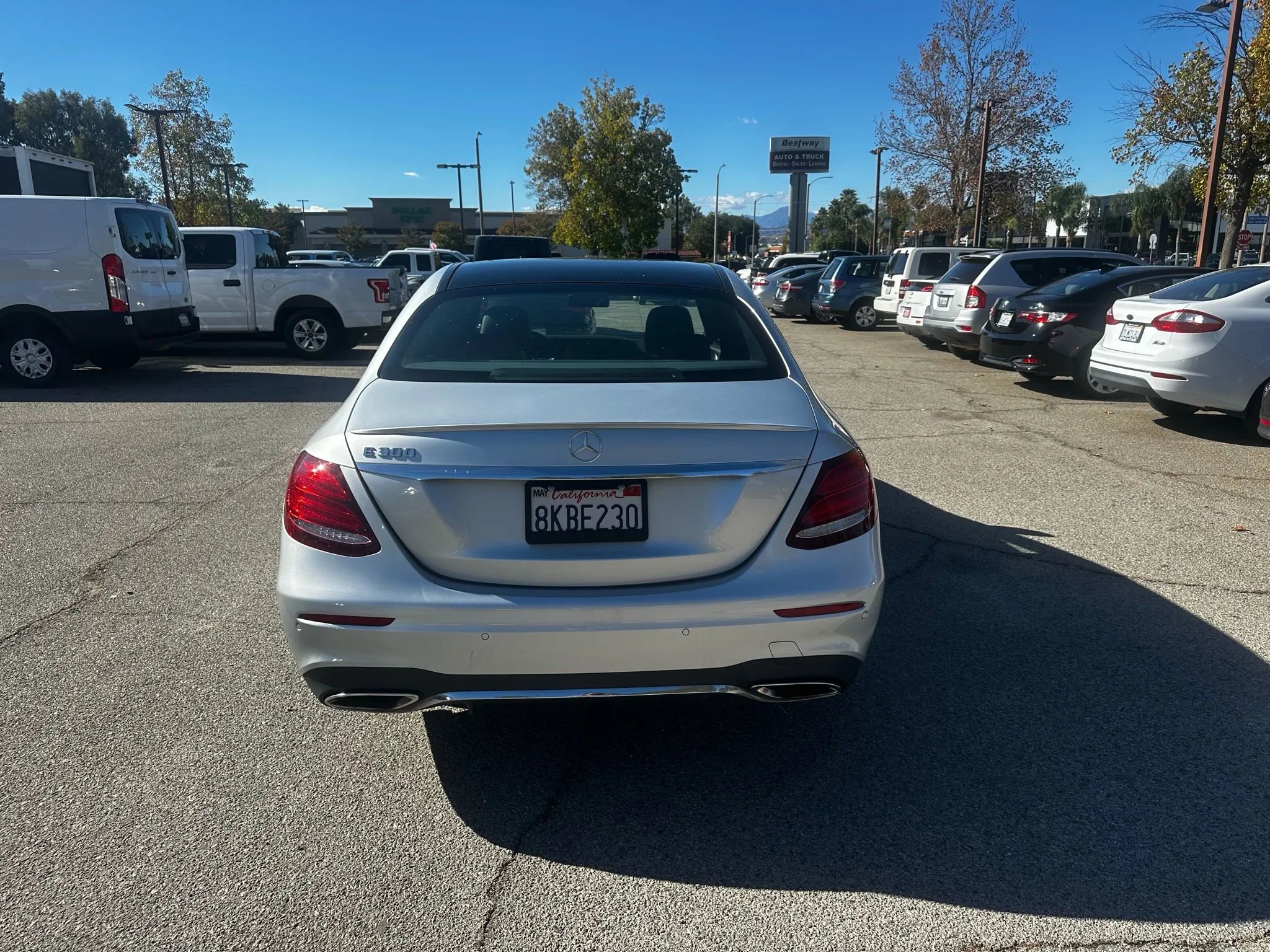 Used 2019 Mercedes-Benz E 300 image 7