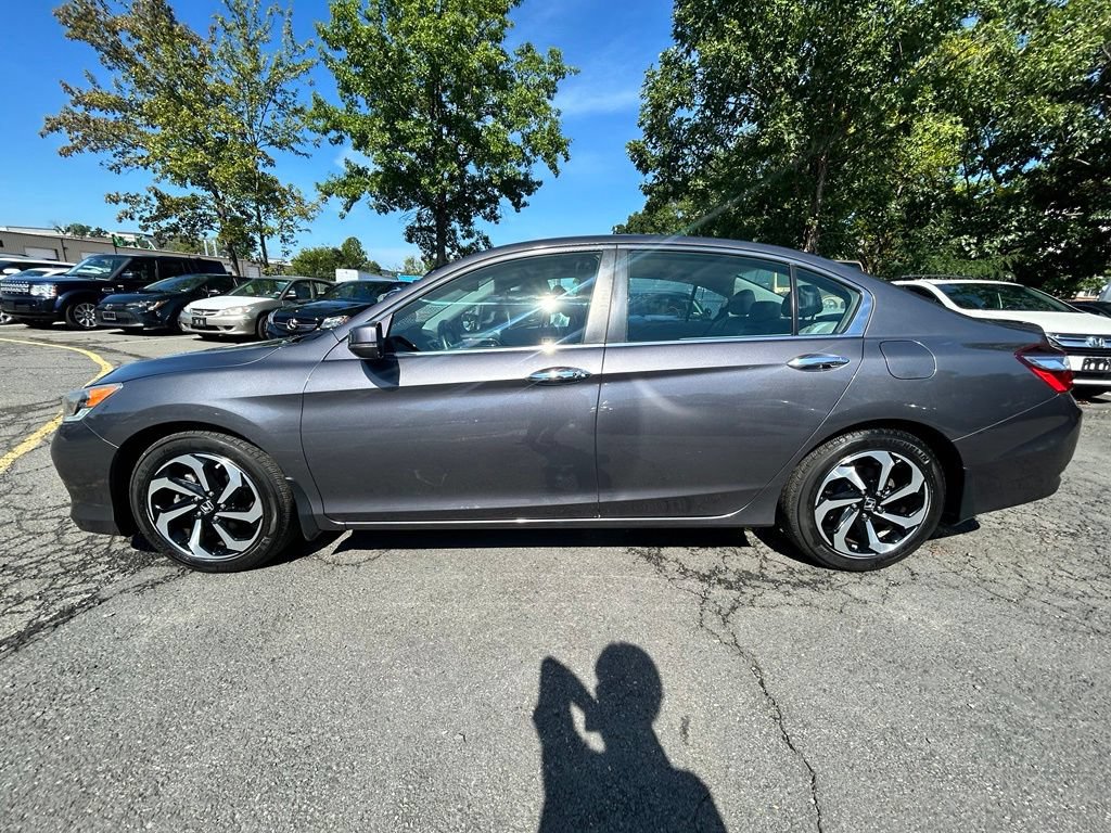 Used 2017 Honda Accord EX-L image 5