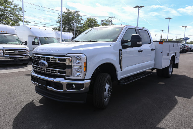 New 2026 Ford F350 XL w/ XL Chrome Package AWD/4WD image 5