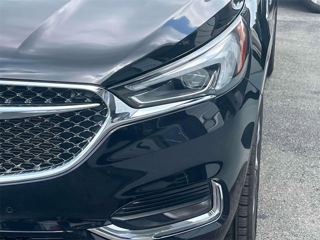 Used 2020 Buick Enclave Avenir w/ Avenir Technology Package image 9