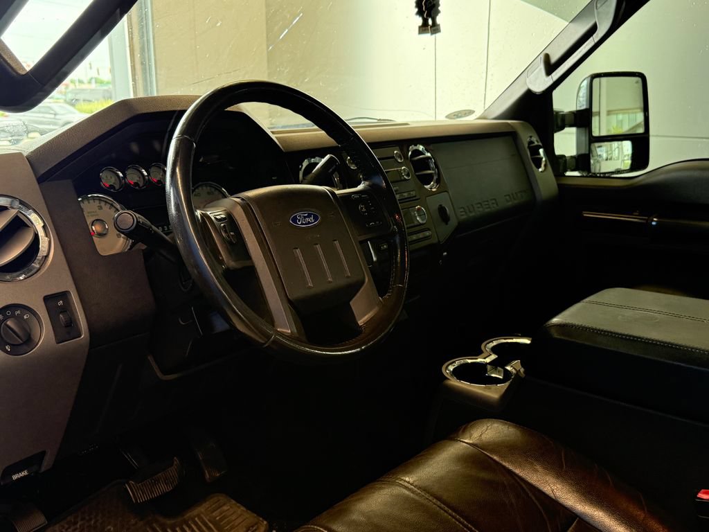 Used 2010 Ford F250 Lariat AWD/4WD image 14