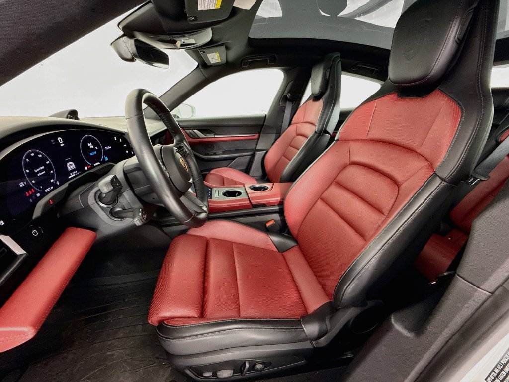 Certified 2025 Porsche Taycan RWD image 5