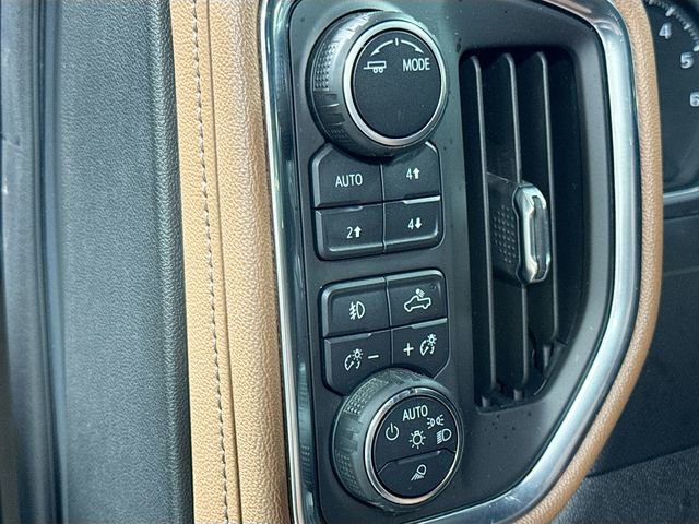 Used 2020 Chevrolet Silverado 1500 High Country w/ LPO, Dark Essentials Package image 12