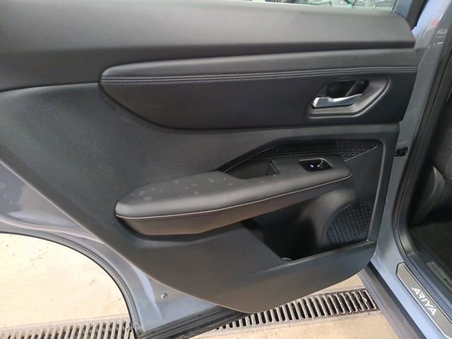 Certified 2024 Nissan Ariya AWD image 26