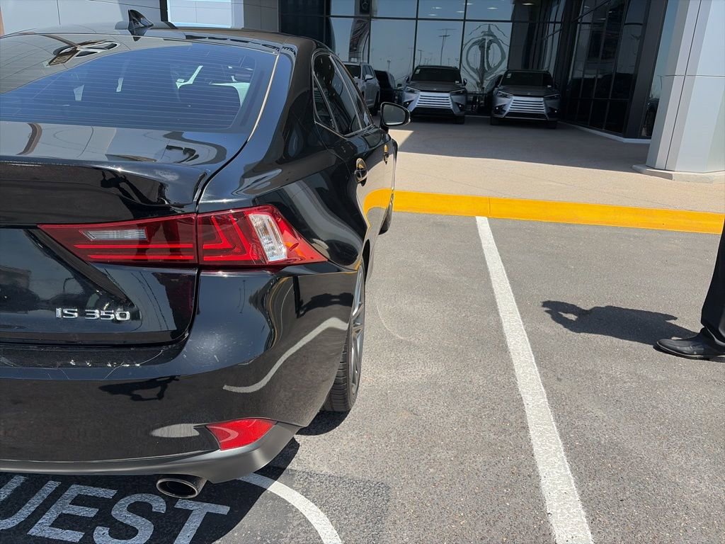 Used 2016 Lexus IS 350 w/ F Sport Package RWD image 7