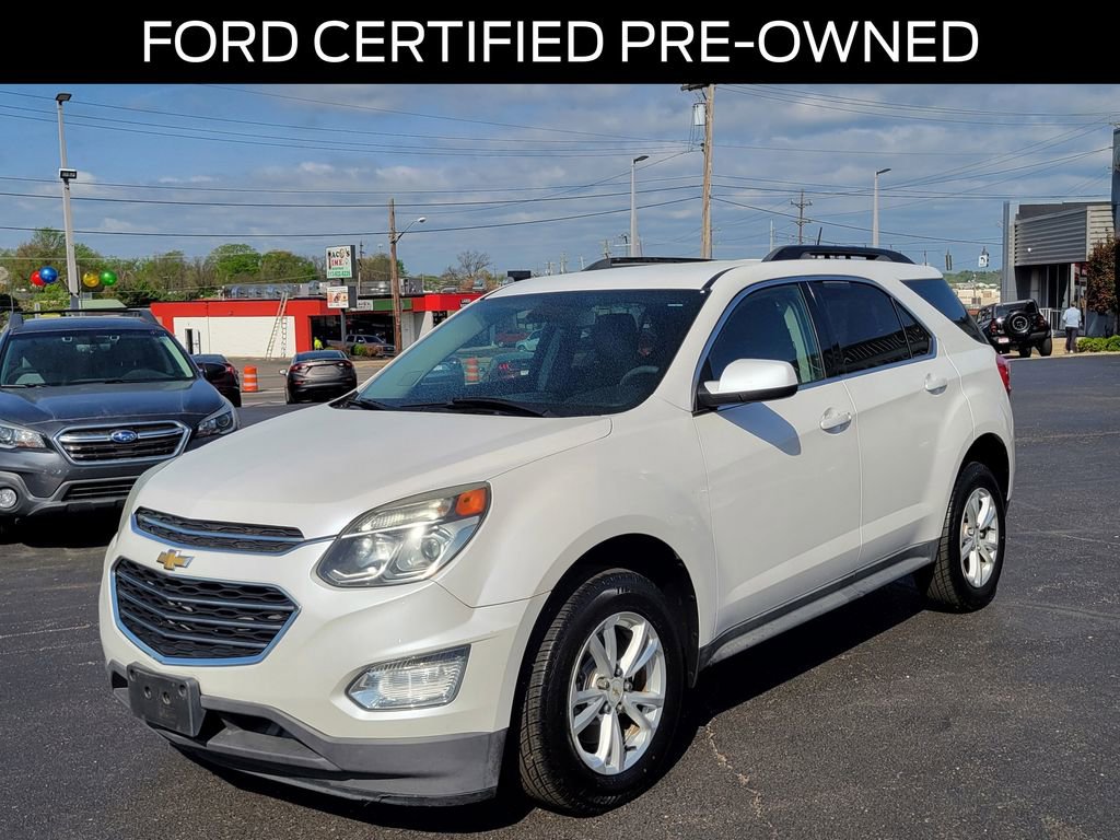 Used 2017 Chevrolet Equinox LT FWD image 2