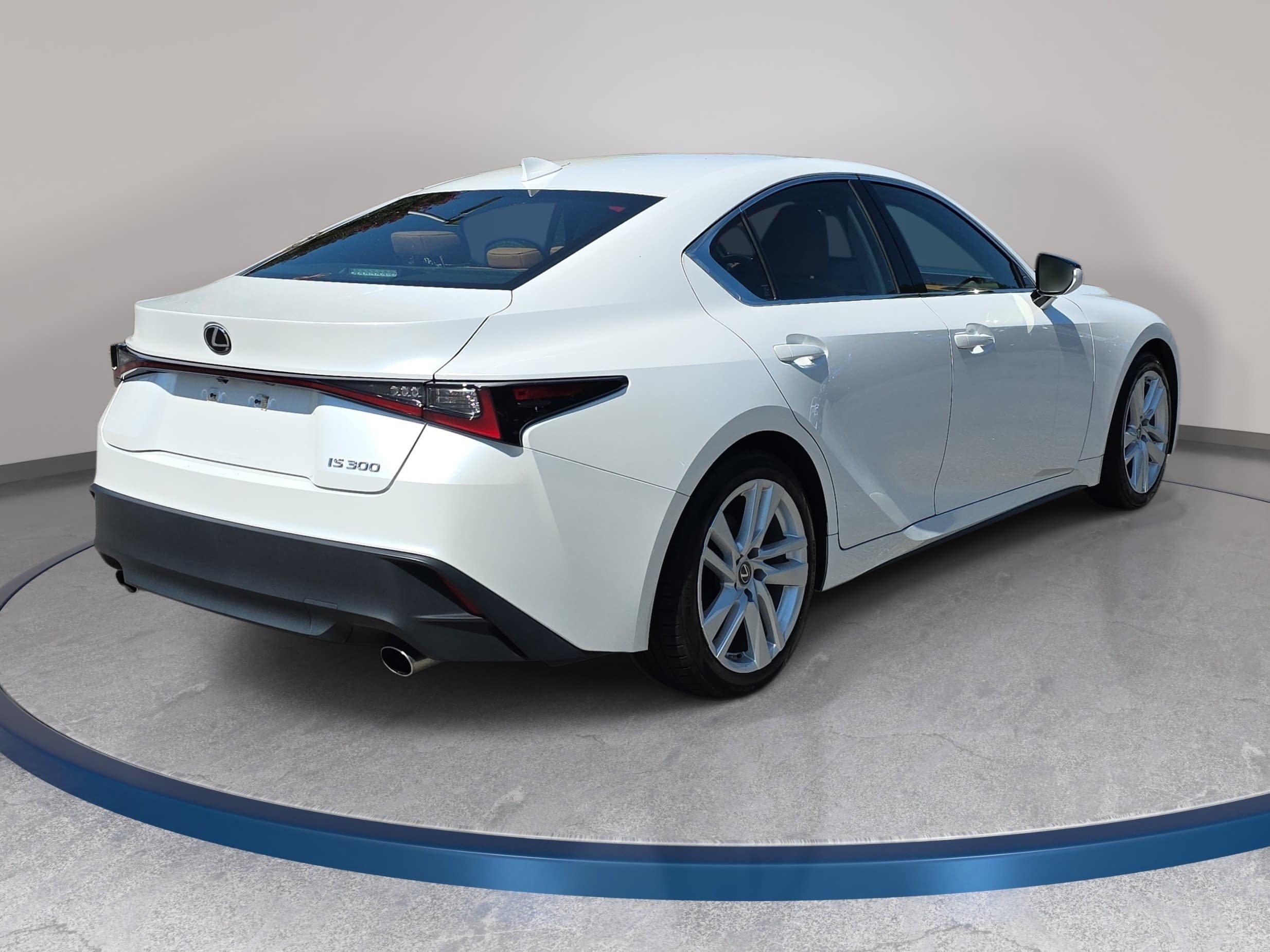 Used 2021 Lexus IS 300 w/ Accessory Package RWD image 5