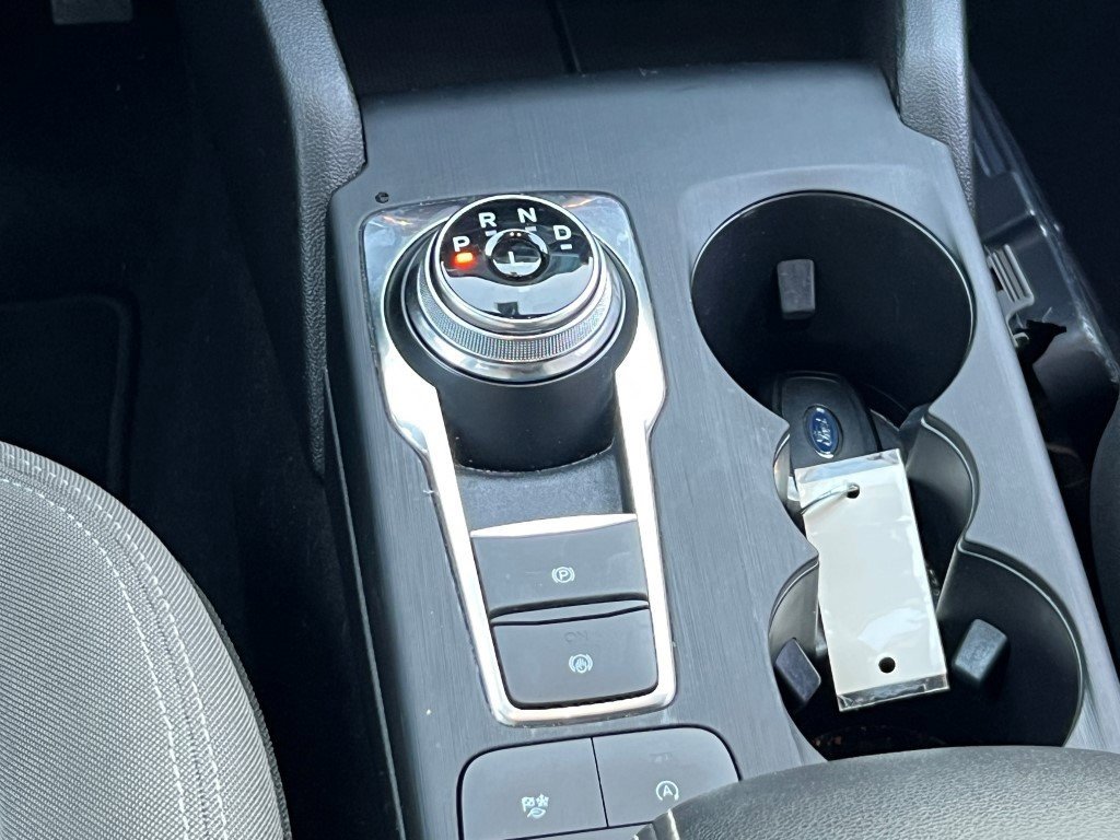 Used 2021 Ford Escape SE w/ Convenience Package image 19