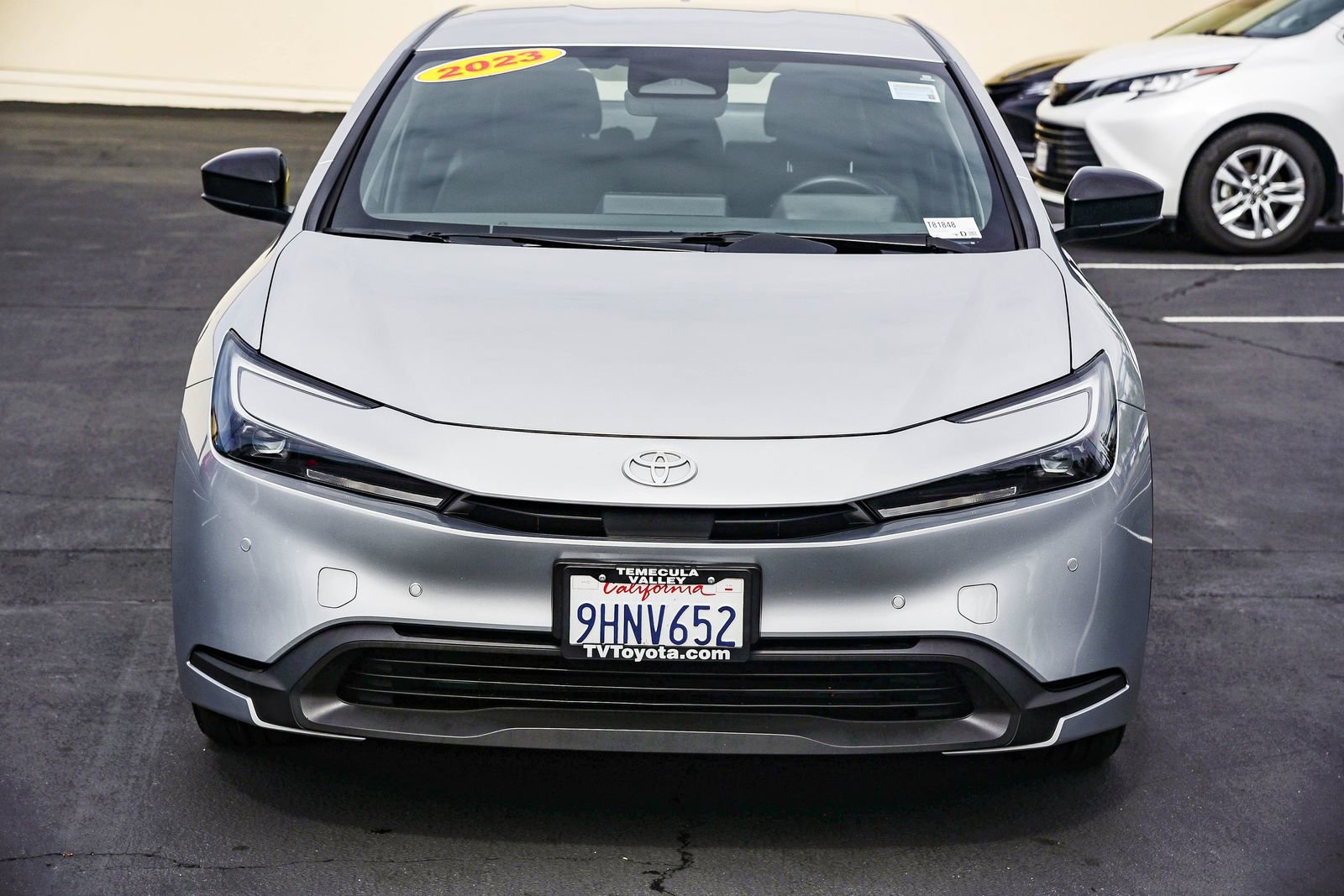 Used 2023 Toyota Prius LE image 2