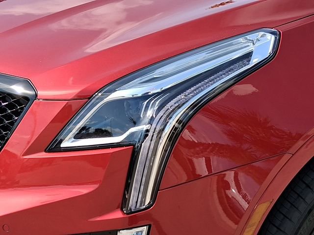 New 2026 Cadillac XT5 Premium Luxury w/ LPO, ONYX Package image 7