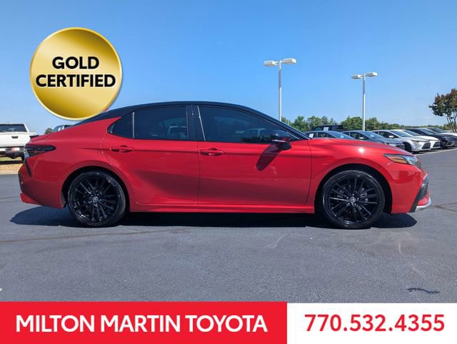 Used 2023 Toyota Camry XSE FWD image 3