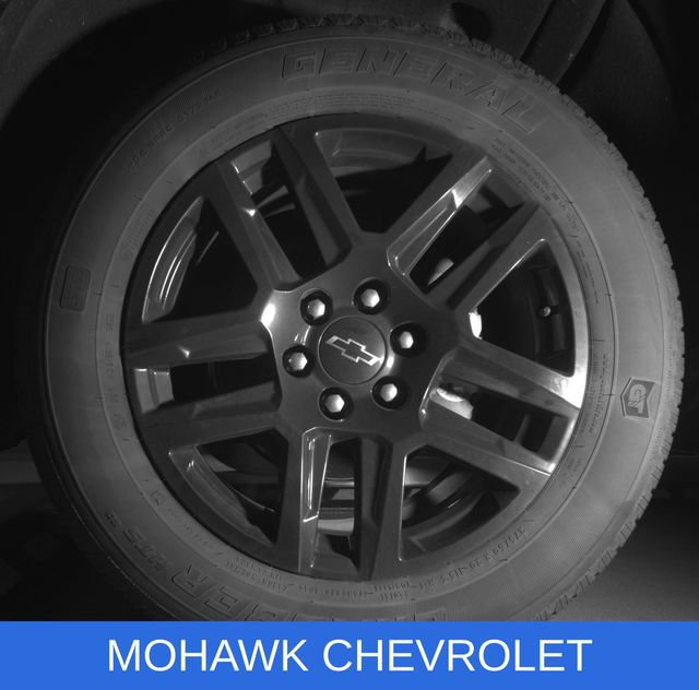Used 2022 Chevrolet Silverado 1500 Custom AWD/4WD image 10