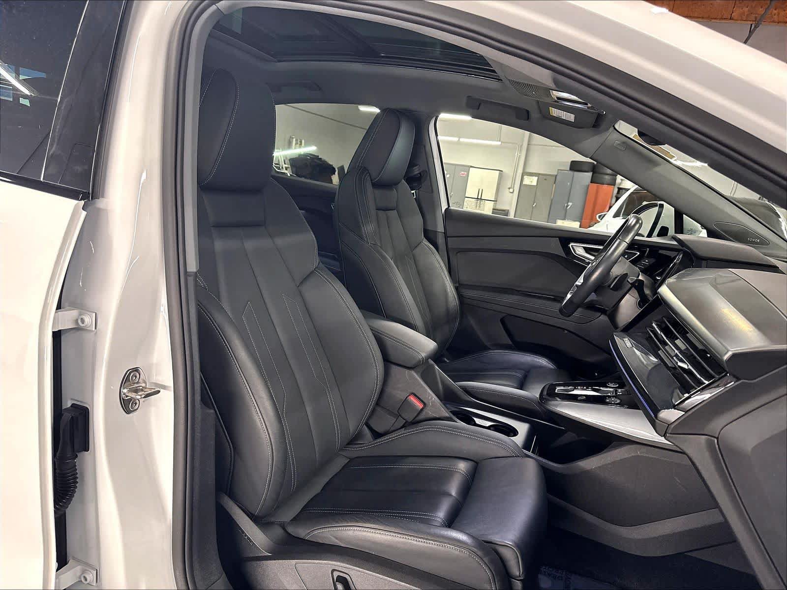Used 2023 Audi Q4 e-tron Premium Plus AWD/4WD image 10