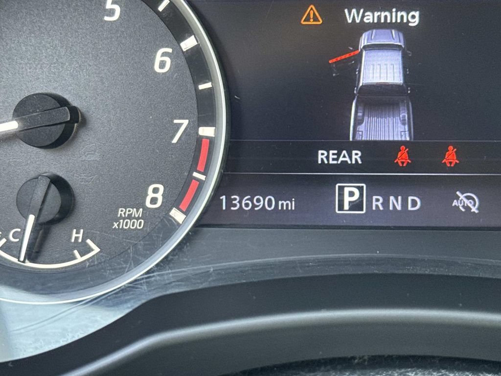 Used 2025 Nissan Frontier SV RWD image 28