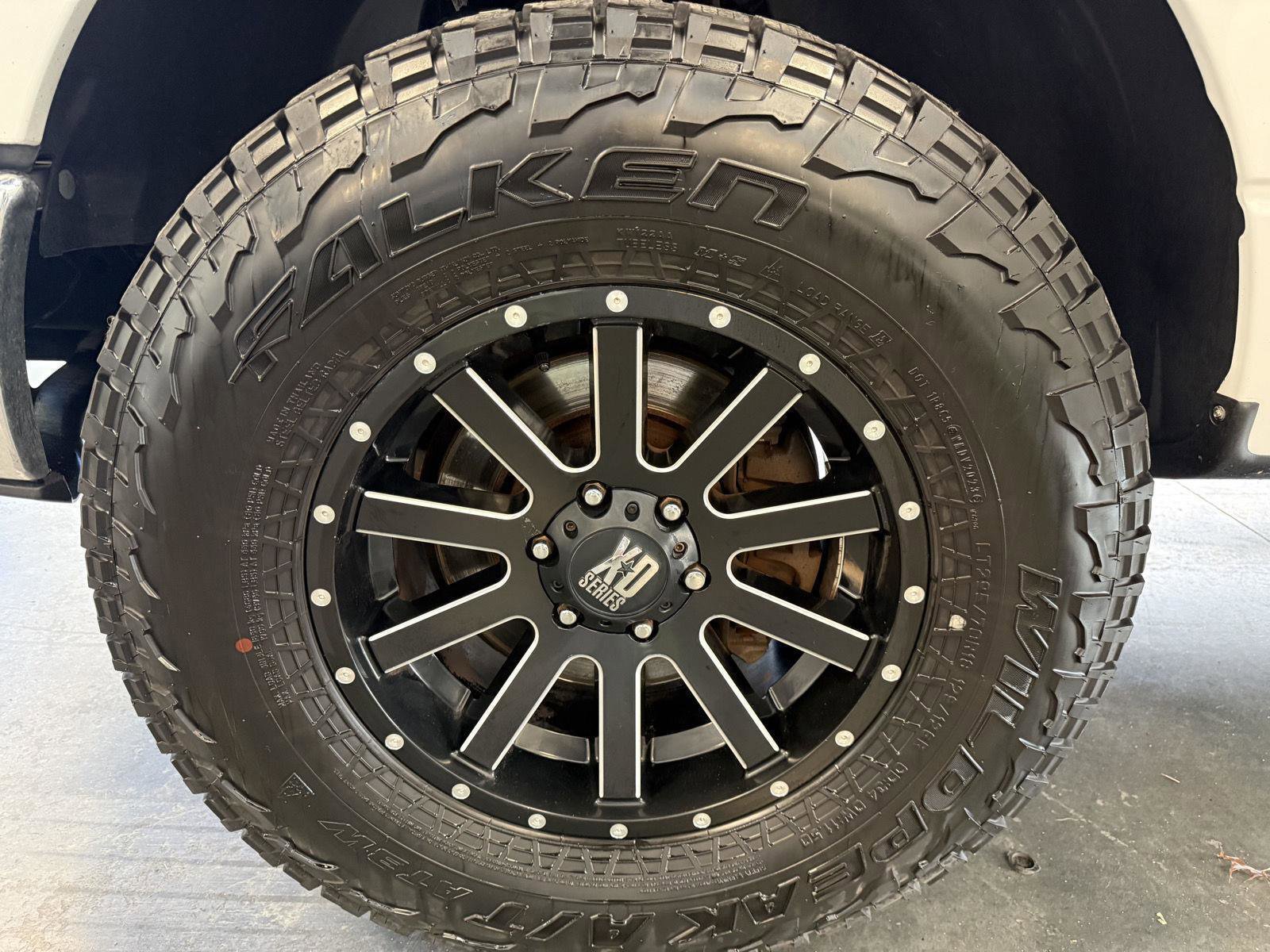 Used 2014 Ford F150 XLT w/ Equipment Group 302A Luxury image 10