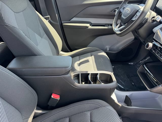 New 2027 Chevrolet Bolt LT w/ Comfort Package FWD image 7