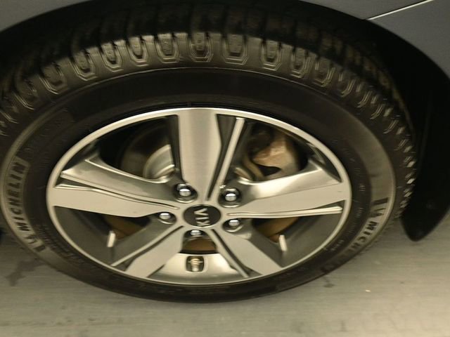 Used 2018 Kia Forte S w/ S Technology Plus Package image 9