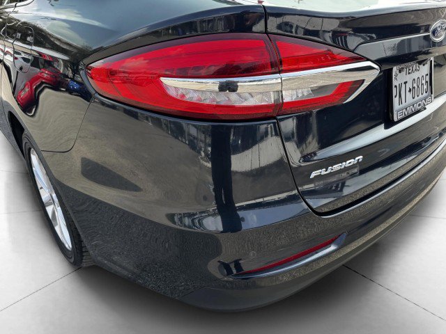 Used 2020 Ford Fusion SE image 13