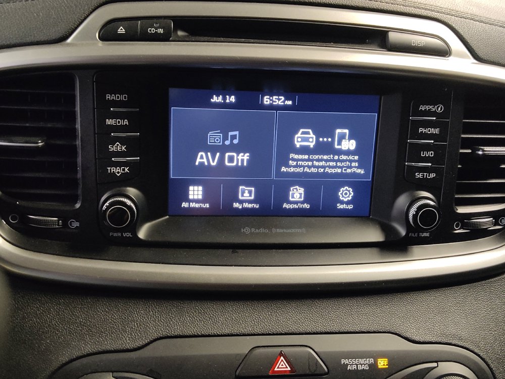 Used 2018 Kia Sorento FWD image 25