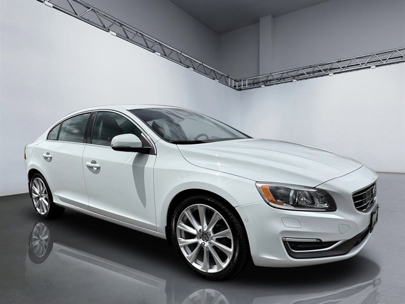 Used 2016 Volvo S60 T5 Inscription Platinum FWD image 9